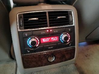 Audi A8 A8 (D3) Sedan 4.2 V8 40V FSI Quattro (BVJ) [257kW]  (06-2006/07-2010) picture 22