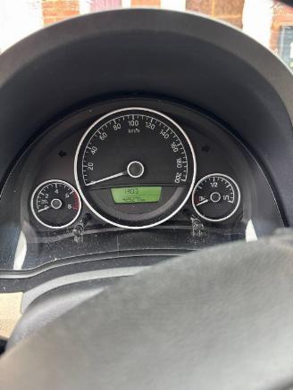 Skoda Citigo Citigo Hatchback 1.0 12V (CHYB) [55kW]  (10-2011/08-2019) picture 2