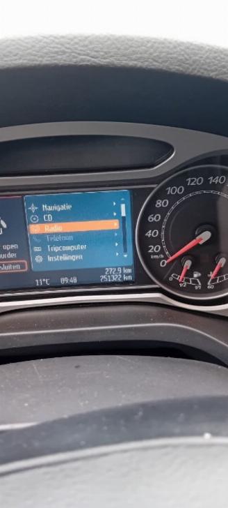 Ford S-Max S-Max (GBW) MPV 2.5 Turbo 20V (HUWA) [162kW]  (05-2006/03-2010) picture 2