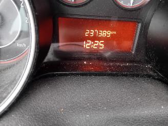 Fiat Punto Punto Evo (199) Hatchback 1.4 16V MultiAir Start&Stop (955.A.6000(Euro=
 5)) [77kW]  (10-2009/02-2012) picture 2