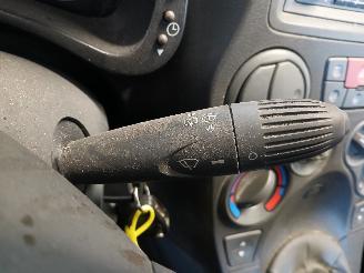 Fiat Panda Panda (169) Hatchback 1.2 Fire (188.A.4000) [44kW]  (09-2003/12-2009) picture 14