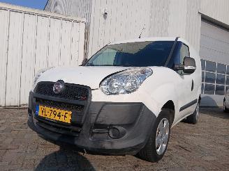 Voiture accidenté Fiat Doblo Doblo Cargo (263) Van 1.3 D Multijet (263.A.6000) [55kW]  (11-2013/12-=
2023) 2014/12