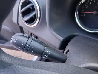 Dacia Logan Logan MCV II/Sandero Wagon (7S) Combi 1.2 16V (D4F-732(D4F-F7)) [55kW]=
  (02-2013/02-2017) picture 14