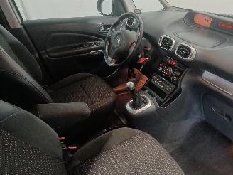 Citroën C3 C3 Picasso (SH) MPV 1.6 16V VTI 120 (EP6(5FW)) [88kW]  (02-2009/10-201=
7) picture 9