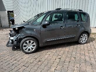 Citroën C3 C3 Picasso (SH) MPV 1.6 16V VTI 120 (EP6C(5FS)) [88kW]  (02-2009/10-20=
17) picture 3
