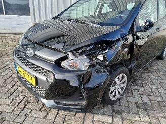 Hyundai I-10 i10 (B5) Hatchback 1.0 12V (G3LA) [49kW]  (08-2013/06-2020) picture 18