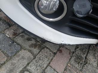 Renault Clio Clio IV Estate/Grandtour (7R) Combi 5-drs 0.9 Energy TCE 90 12V (H4B-4=
00(H4B-A4)) [66kW]  (01-2013/08-2021) picture 18