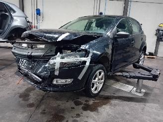 Sloopauto Volkswagen Polo Polo V (6R) Hatchback 1.2 12V BlueMotion Technology (CGPA(Euro 5)) [51=
kW]  (06-2009/05-2014) 2009/9