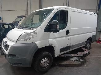 Uttjänta bilar bedrijf Peugeot Boxer Boxer (U9) Van 2.2 HDi 100 Euro 4 (22DT(4HV)) [74kW]  (04-2006/12-2011=
) 2009
