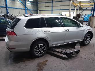 Volkswagen Golf Golf VII Variant (AUVV) Combi 2.0 TDI 16V (DFGA) [110kW]  (04-2013/12-=
2020) picture 3