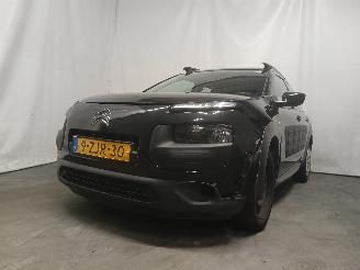 Unfallwagen Citroën C4 C4 Cactus (0B/0P) Hatchback 5-drs 1.2 PureTech 82 12V (EB2F(HMZ)) [60k=
W]  (09-2014/...) 2015/2