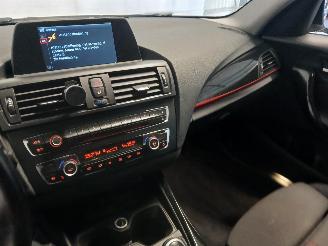 BMW 1-serie 1 serie (F20) Hatchback 5-drs 116i 1.6 16V (N13-B16A) [100kW]  (07-201=
1/02-2015) picture 17