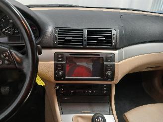 BMW 3-serie 3 serie (E46/4) Sedan 318i 16V (N42-B20A) [105kW]  (09-2001/02-2005) picture 15