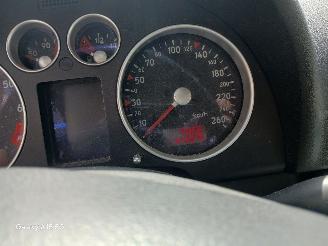 Audi TT TT (8N3) Coupé 1.8 20V Turbo (AUQ) [132kW]  (10-1998/10-2006) picture 2