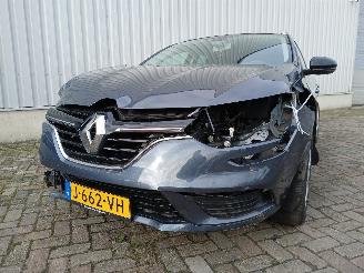 Unfallwagen Renault Mégane Megane IV Estate (RFBK) Combi 5-drs 1.3 TCE 140 16V (H5H-450(H5H-A4)) =
[103kW]  (01-2018/...) 2020/4