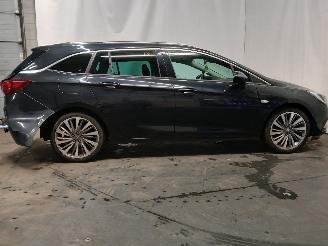 Opel Astra Astra K Sports Tourer Combi 1.6 CDTI 136 16V (B16DTH(Euro 6)) [100kW] =
 (11-2015/12-2022) picture 7