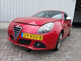 Schadeauto Alfa Romeo Giulietta Giulietta (940) Hatchback 1.4 TB 16V MultiAir (940.A.2000) [125kW]  (0=
4-2010/10-2018) 2011/5