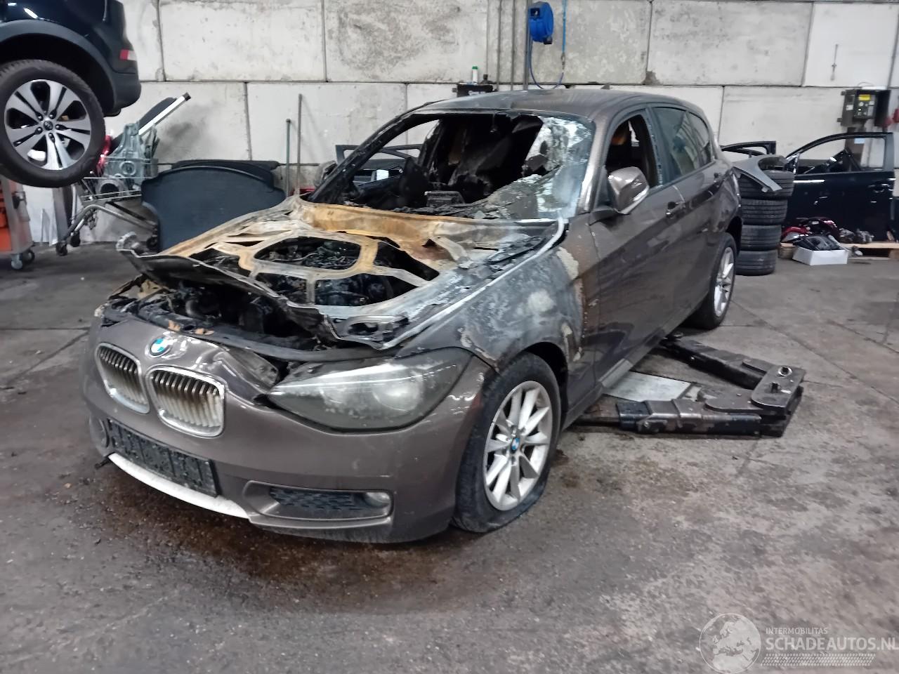 BMW 1-serie 1 serie (F20) Hatchback 5-drs 114d 1.6 16V (N47-D16A) [70kW]  (11-2012=
/06-2015)