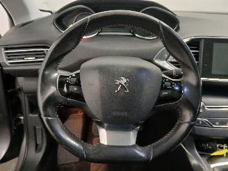 Peugeot 308 308 (L3/L8/LB/LH/LP) Hatchback 5-drs 1.6 16V THP (EP6CDT(5FA)) [92kW] =
 (09-2013/06-2021) picture 12