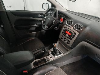 Ford Focus Focus 2 Wagon Combi 1.8 16V (QQDB) [92kW]  (03-2006/09-2012) picture 9
