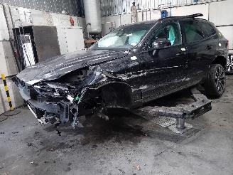 Vrakbiler auto Volvo Xc-60 XC60 II (UZ) SUV 2.0 T6 16V Plug-in Hybrid AWD (B4204T46) [250kW]  (04=
-2021/...) 2021/12