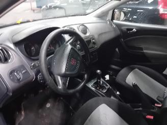 Seat Ibiza Ibiza ST (6J8) Combi 1.2 TDI Ecomotive (CFWA) [55kW]  (04-2010/05-2015=
) picture 5