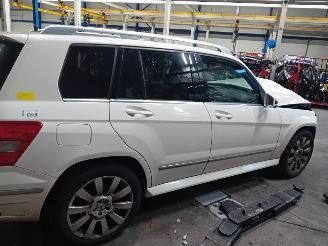 Mercedes  GLK (204.7/9) SUV 3.0 280 V6 24V 4-Matic (M272.948) [170kW]  (06-2008/=
06-2009) picture 3