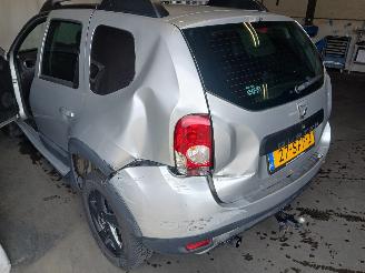 Dacia Duster Duster (HS) SUV 1.6 16V (K4M-690(K4M-F6)) [77kW]  (04-2010/01-2018) picture 20