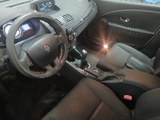 Renault Mégane Megane III Grandtour (KZ) Combi 5-drs 1.5 dCi 90 (K9K-834(K9K-H8)) [66=
kW]  (05-2009/04-2016) picture 11