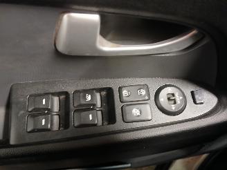 Kia Sportage Sportage (SL) Terreinwagen 1.6 GDI 16V 4x2 (G4FD) [99kW]  (06-2010/02-=
2016) picture 11