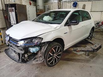 Salvage car Volkswagen Golf Golf VII (AUA) Hatchback 1.4 GTE 16V (CUKB) [150kW]  (05-2014/08-2020)= 2015/1