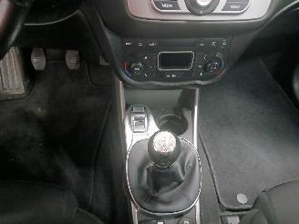 Alfa Romeo MiTo MiTo (955) Hatchback 1.3 JTDm 16V Eco (199.B.4000) [62kW]  (01-2011/12=
-2015) picture 17