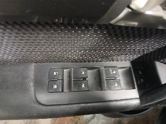 Daewoo Captiva Captiva (C100) SUV 2.4 16V 4x4 (Z24SED) [100kW]  (06-2006/05-2011) picture 13