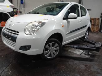 demontáž osobní automobily Suzuki Alto Alto Hatchback 5-drs 1.0 12V (K10B) [50kW]  (01-2009/...) 2013/11