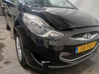 Hyundai Ix20 iX20 (JC) SUV 1.6i 16V (G4FC-G) [92kW]  (11-2010/07-2019) picture 24