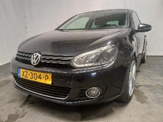 krockskadad bil auto Volkswagen Golf Golf VI (5K1) Hatchback 1.2 TSI BlueMotion (CBZB) [77kW]  (11-2008/11-=
2012) 2011/11