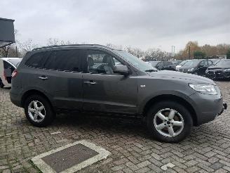 Hyundai Santa Fe Santa Fe II (CM) SUV 2.7 V6 24V 4x2 (G6EA) [139kW]  (03-2006/12-2009) picture 8