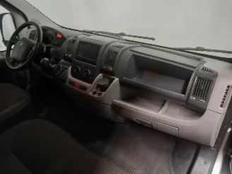 Citroën Jumper Jumper (U9) Van 2.2 HDi 100 (P22DTE(4HV)) [74kW]  (04-2006/12-2012) picture 8