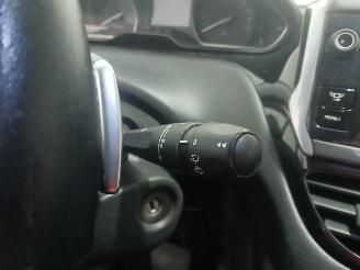 Peugeot 208 208 I (CA/CC/CK/CL) Hatchback 1.4 HDi (DV4C(8HP)) [50kW]  (03-2012/12-=
2019) picture 15