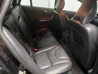 Volvo V-60 V60 I (FW/GW) Combi 2.4 D6 20V Plug-in Hybrid AWD (D82PHEV) [206kW]  (=
06-2012/12-2015) picture 10