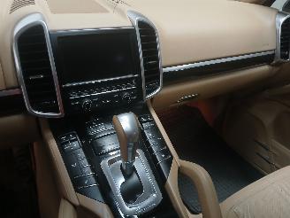 Porsche Cayenne Cayenne II (92A) SUV 3.0 D V6 24V (MCR.C(Euro 5)) [180kW]  (06-2011/05=
-2018) picture 17
