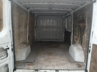 Peugeot Boxer Boxer (U9) Van 2.2 Blue HDi 140 (DW12RUD(4HB)) [103kW]  (07-2019/...) picture 8