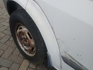 Ford Transit Transit RWD Van 2.4 TDCi 16V (PHFA) [74kW]  (04-2006/08-2014) picture 17