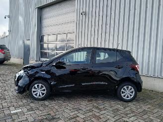 Hyundai I-10 i10 (B5) Hatchback 1.0 12V (G3LA) [49kW]  (08-2013/06-2020) picture 4