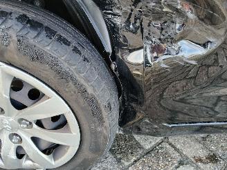 Hyundai I-10 i10 (B5) Hatchback 1.0 12V (G3LA) [49kW]  (08-2013/06-2020) picture 24