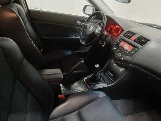 Honda Accord Accord (CL/CN) Sedan 2.0 i-VTEC 16V (K20A6) [114kW]  (02-2003/05-2008)= picture 8