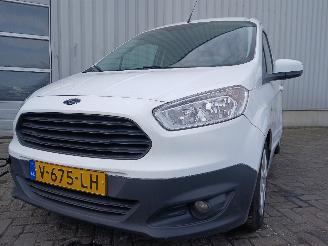 Damaged car Ford Transit Transit Courier Van 1.5 TDCi 75 (UGCA) [55kW]  (02-2014/12-2023) 2016/5