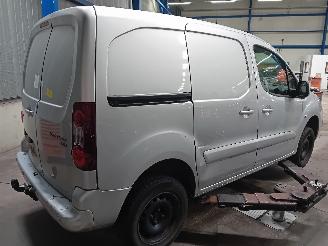 Peugeot Partner Partner (GC/GF/GG/GJ/GK) Van 1.6 BlueHDi 100 (DV6FD(BHY)) [73kW]  (04-=
2014/12-2018) picture 3