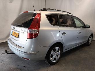 Hyundai I-30 i30 Crosswagon (WWH) Combi 1.4 CVVT 16V (G4FA) [80kW]  (11-2009/06-201=
2) picture 9