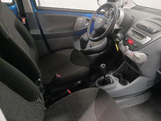 Toyota Aygo Aygo (B10) Hatchback 1.0 12V VVT-i (1KR-FE) [50kW]  (07-2005/05-2014) picture 9